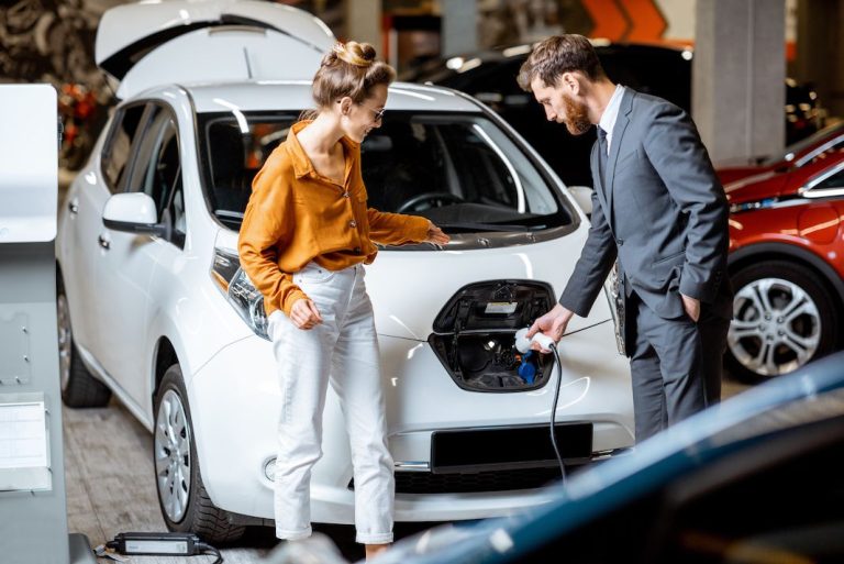 ALD Automotive signe un contrat avec Aiways France.
