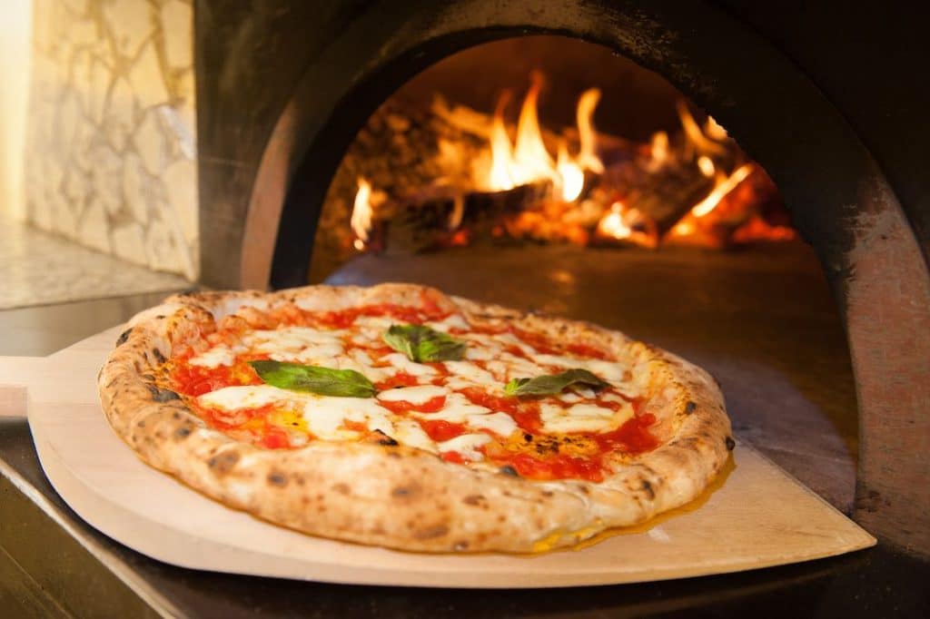 Adial propose un concept de distribution de Pizza.