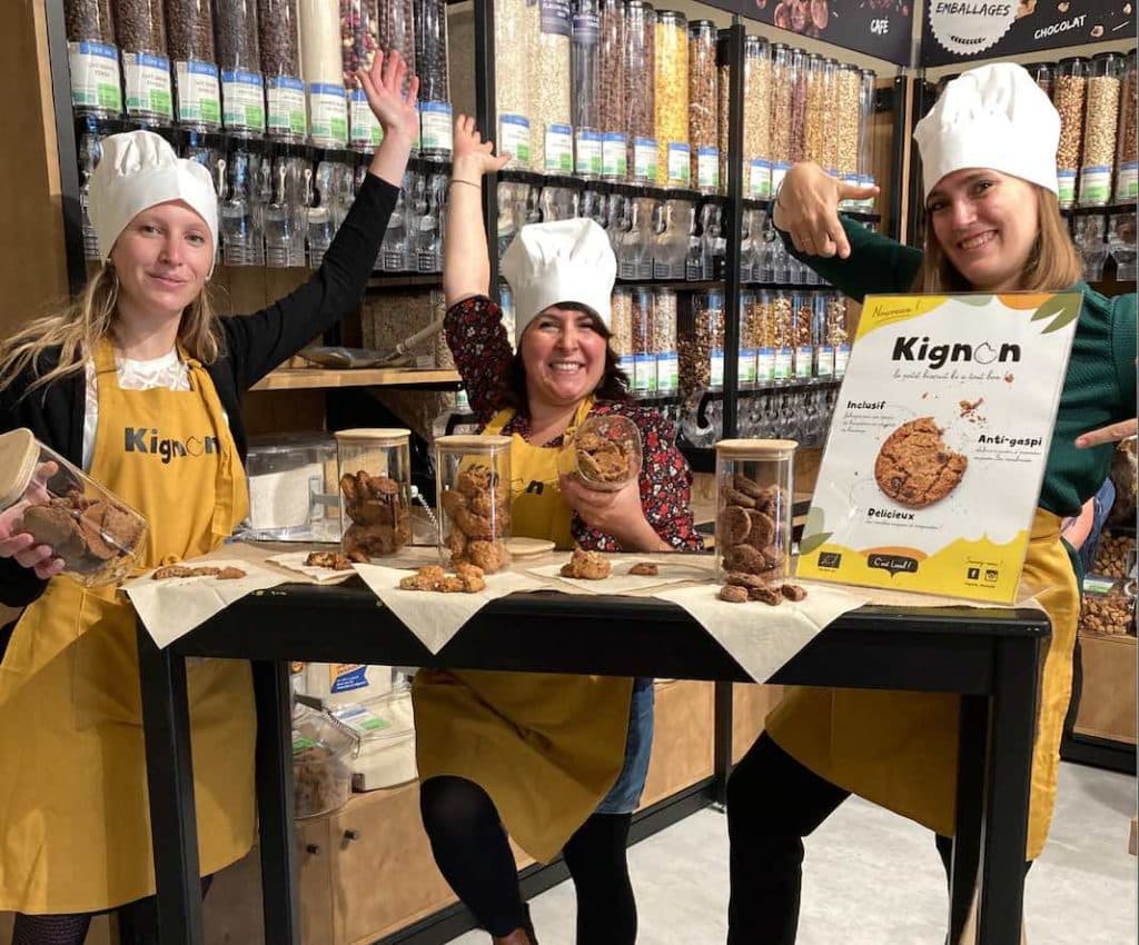 Kignon, les drôles de dames de la Biscuiterie