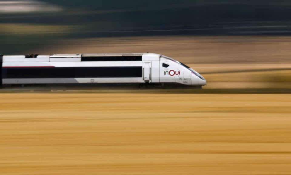 La SNCF veut faire voyager les entreprises dans des « trains de fonction » !
