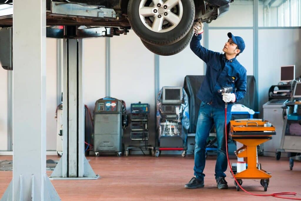 Fixter du groupe Renault, libère les automobilistes lyonnais de l’entretien de leurs véhicules