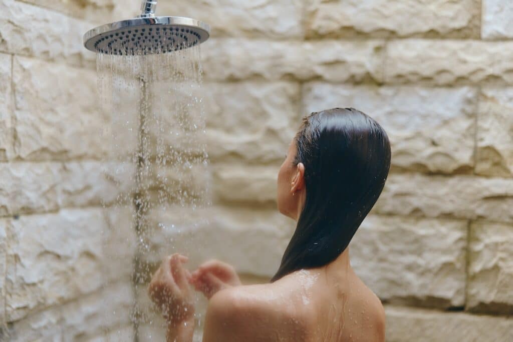 Hôtellerie : Luniwave transforme la douche en geste éco-responsable