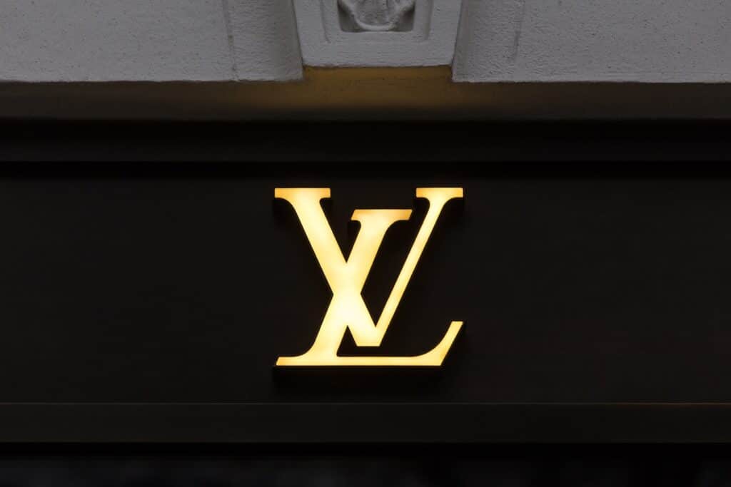 Louis Vuitton dans la panade
