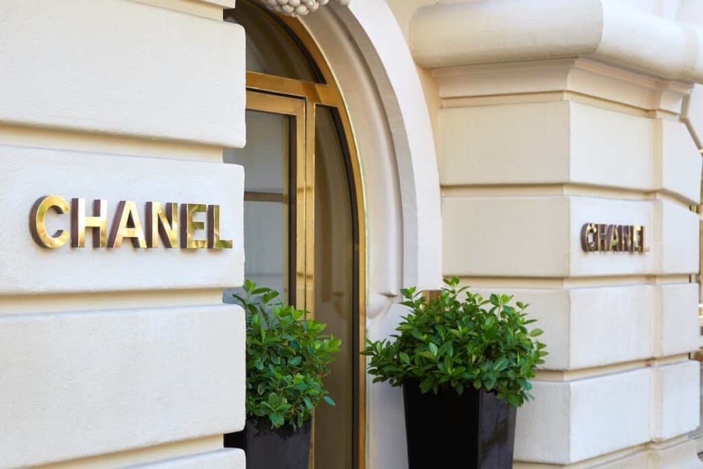 Chanel, un groupe familial à part dans le luxe