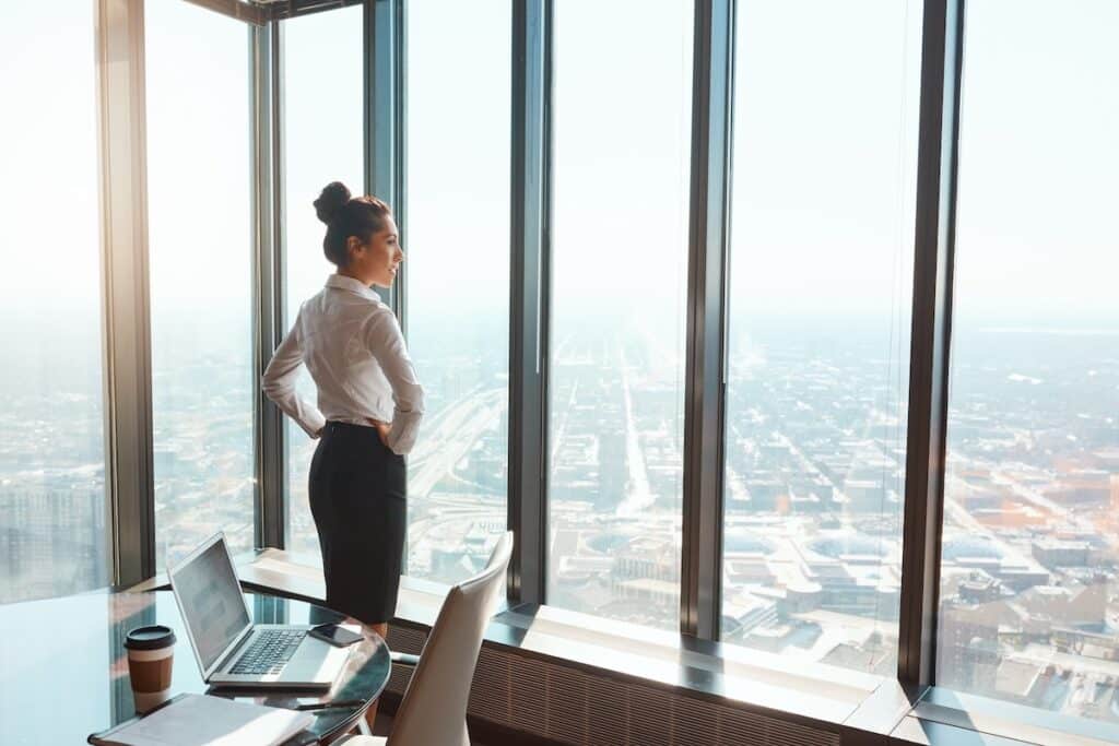 Pourquoi investir dans un bureau de direction haut de gamme pour votre entreprise ?