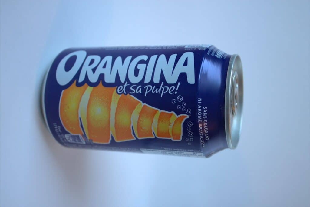 Orangina : entre taxe soda, plastique et plan social