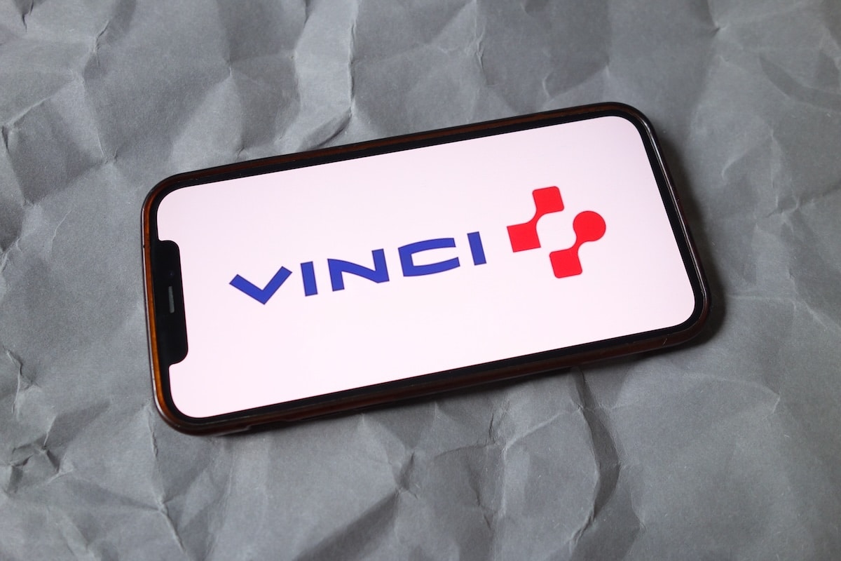 Vinci, contrats publics et mise en examen au Qatar