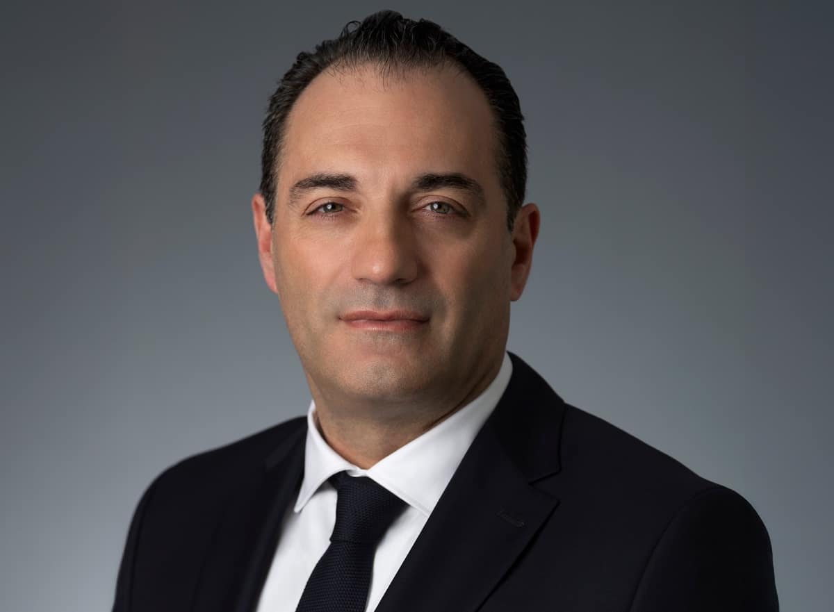Stellantis : Antonio Filosa serre les boulons