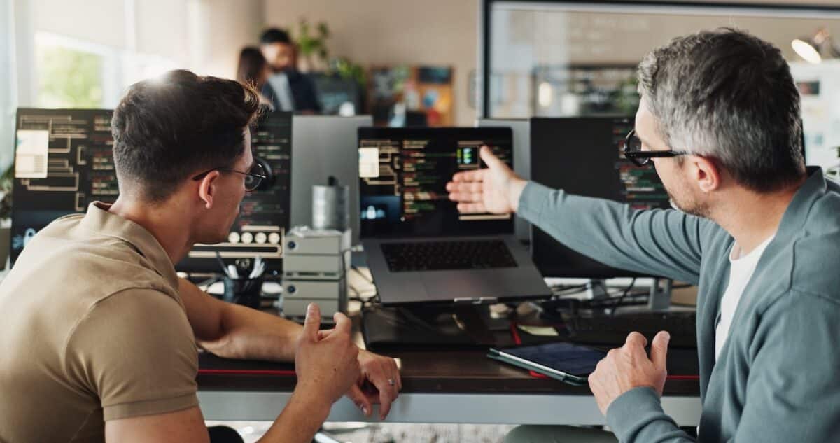 Freelance, ESN ou portage salarial : quel modèle pour recruter des compétences IT en 2026 ?