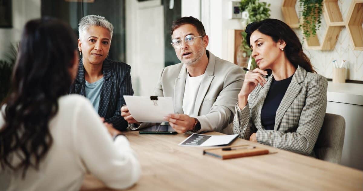 Comment simplifier la gestion administrative de sa PME quand on n’a pas de service RH dédié ?