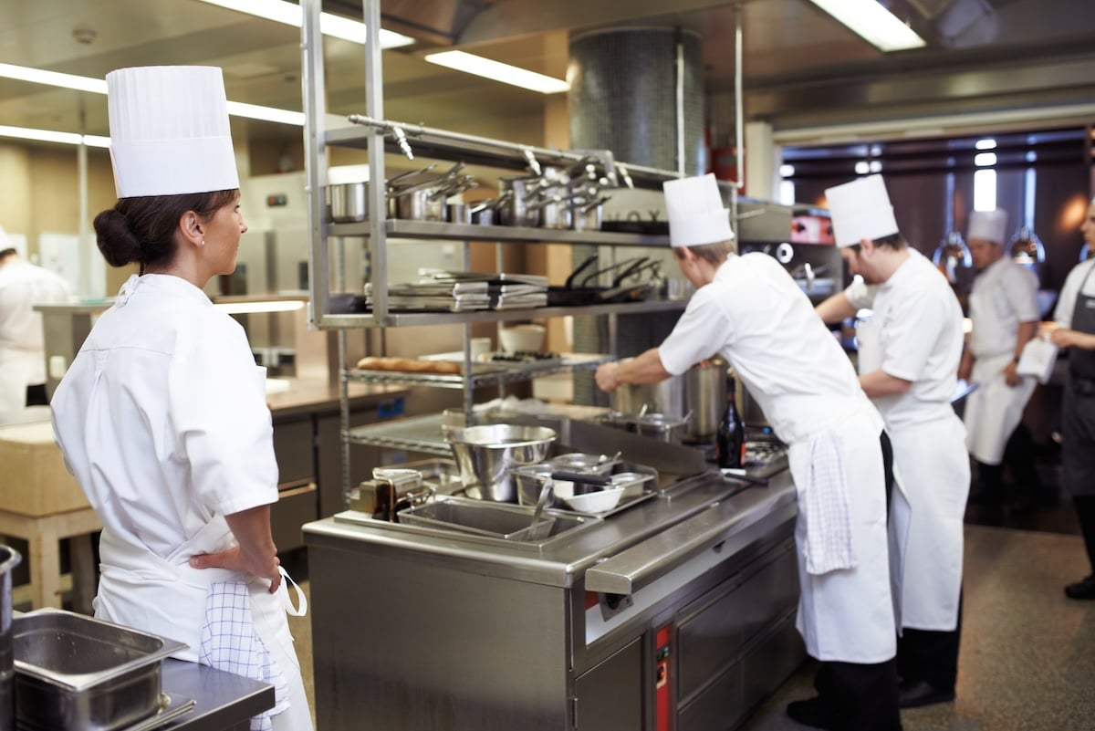 Hygiène et sécurité alimentaire : comment être en règle pour les restaurants ?